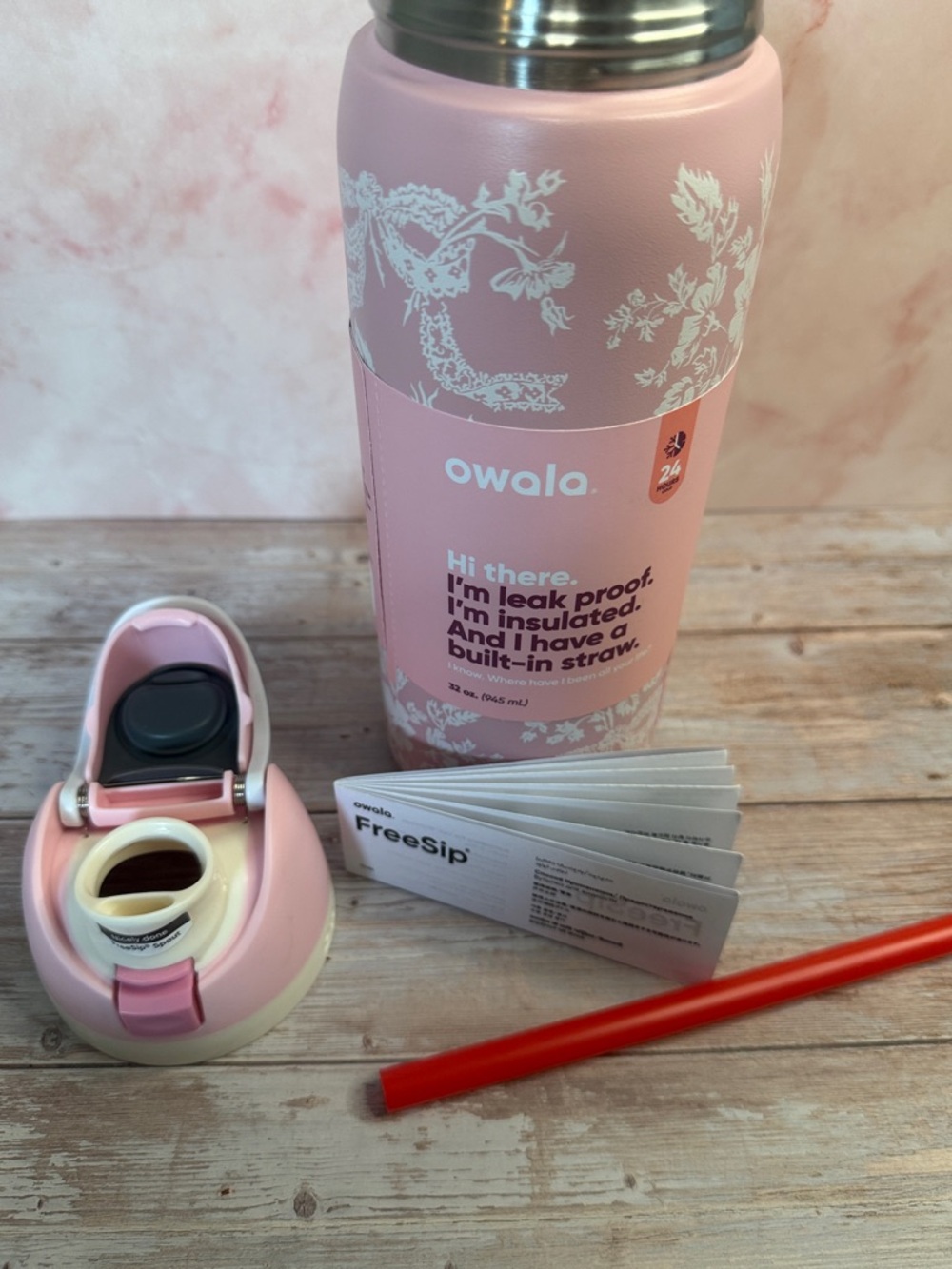 NIB Owala FreeSip Ribbon Toile 32oz Water Bottle- Sold Out UO Exclusive